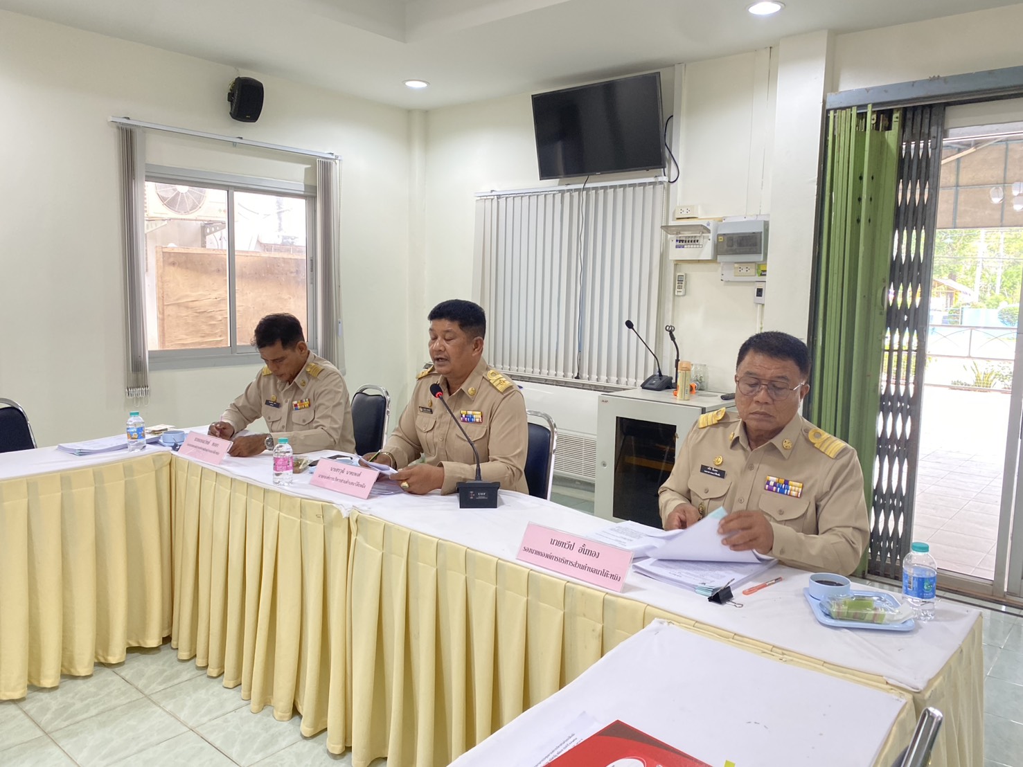 นายสุภัตร์ จริงจิตร ประธานสภาองค์การบริหารส่วนตำบลนาโต๊ะหมิง นัดประชุมสภาฯ สมัยประชุม สมัยวิสามัญ สมัยที่ 2 ประจำปี พ.ศ.2568 ในวันจันทร์ที่ 24 มีนาคม 2568 เวลา 14.00 น. ณ ห้องประชุมสภา อบต.นาโต๊ะหมิง